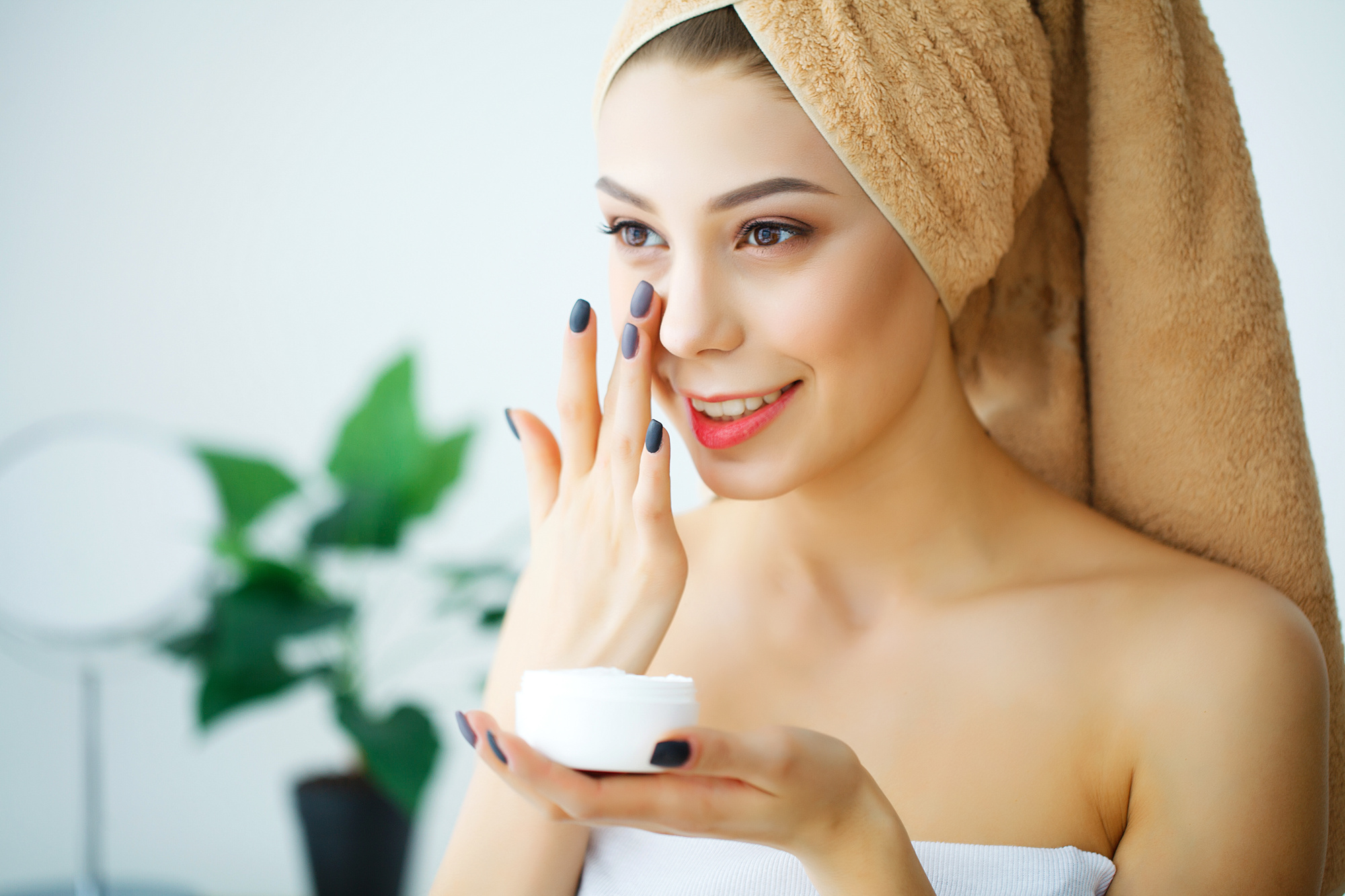 There are several things that people with smooth skin do on a regular basis. These tips will really make a huge difference.
