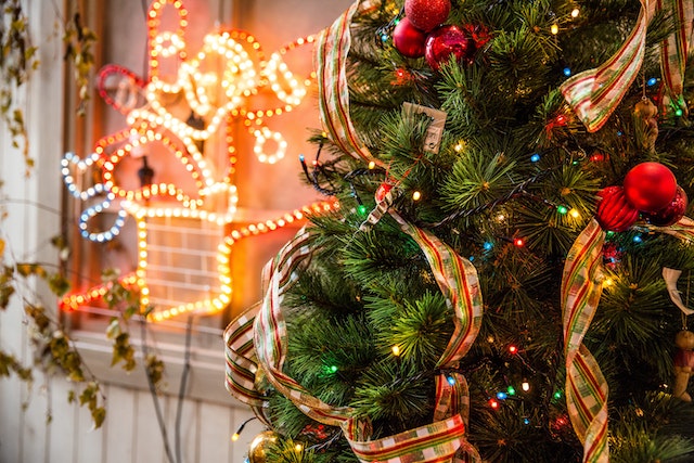 5 Mistakes to Avoid When Choosing an Artificial Christmas Tree