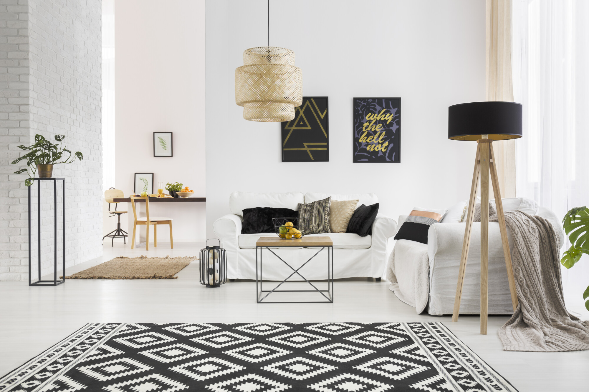 No need to hold back anymore just because your home is rented. Read on to discover rental decor ideas for homeowners here.